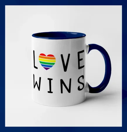 Love wins nápis