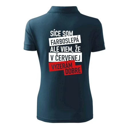 Síce som farboslepá, ale viem, že v červenej vyzerám dobre