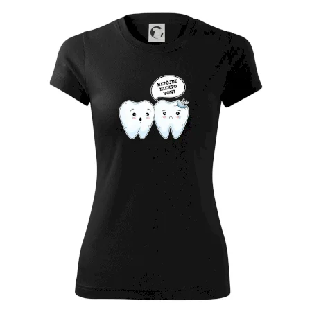 Nepôjde niekto von?