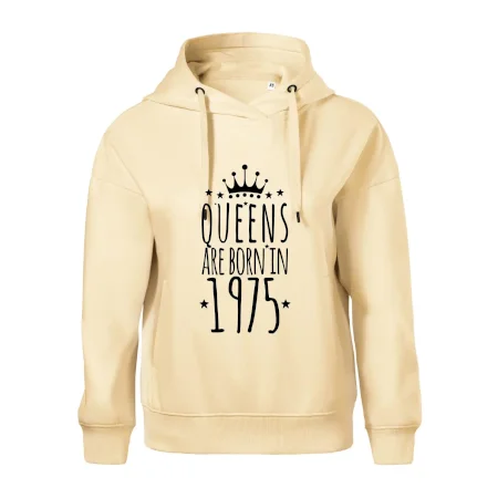 Queens are born in 1975
