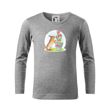 Veľkonočný zajačik tulipány