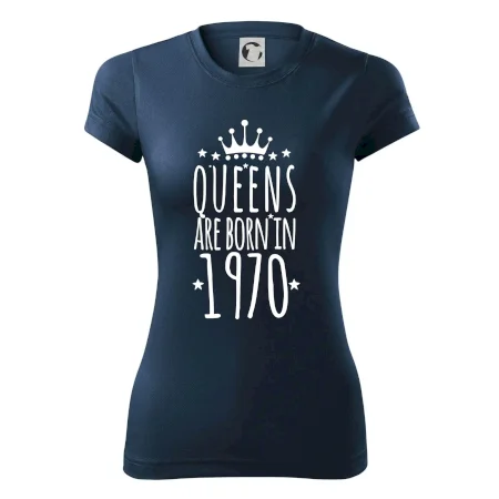 Queens are born in 1970