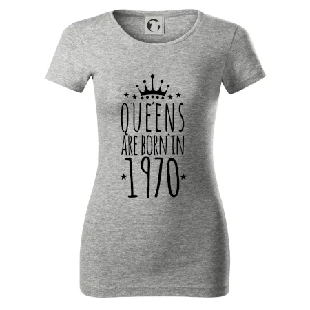 Queens are born in 1970