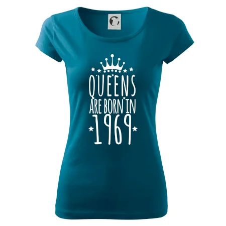 Queens are born in 1969