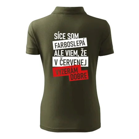 Síce som farboslepá, ale viem, že v červenej vyzerám dobre