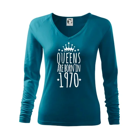 Queens are born in 1970