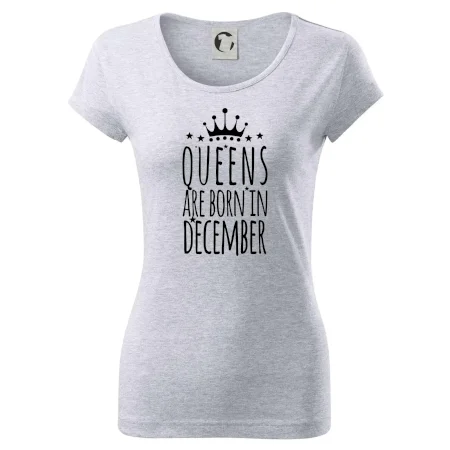 Queens are born in December