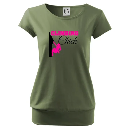 Climbing chick