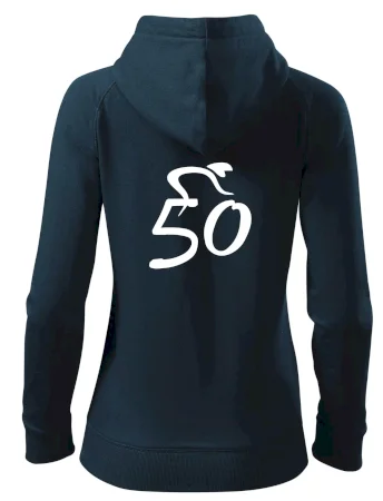 Cyklista oslavuje päťdesiatku (50)