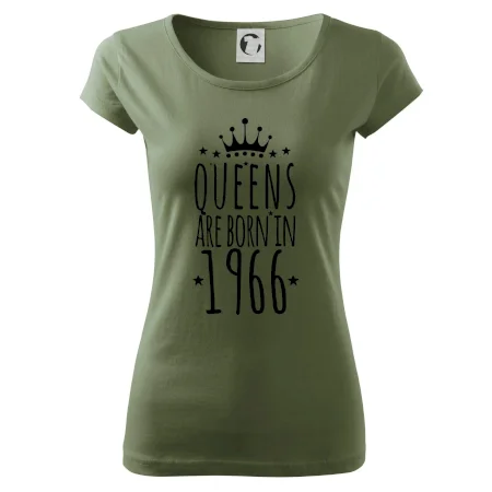 Queens are born in 1966