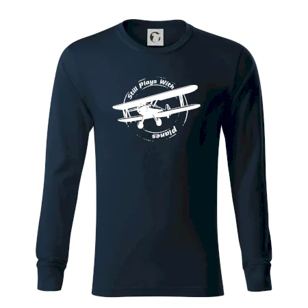 Still Plays With Planes