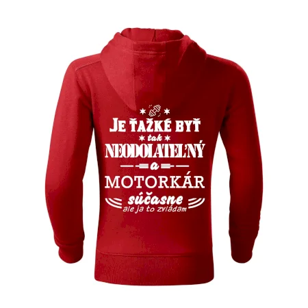 Neodolateľný motorkár