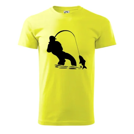 Rybár ťahajúce rybu