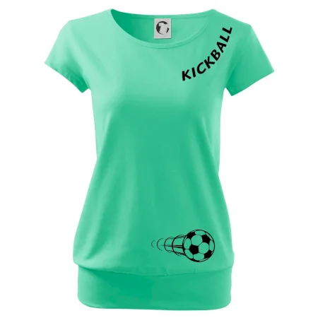 Kickball nápis šikmo