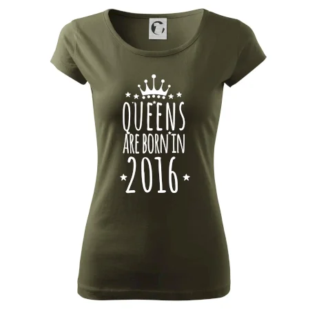 Queens are born in 2016