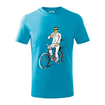 Gentleman na bicykli s pivom