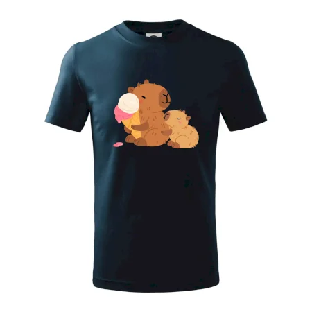Kapybara so zmrzlinou