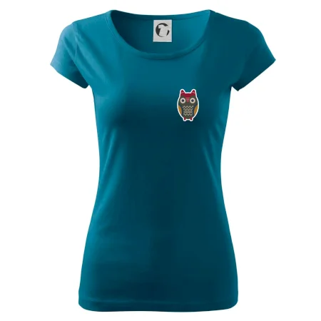 Folklór na prsníku sova