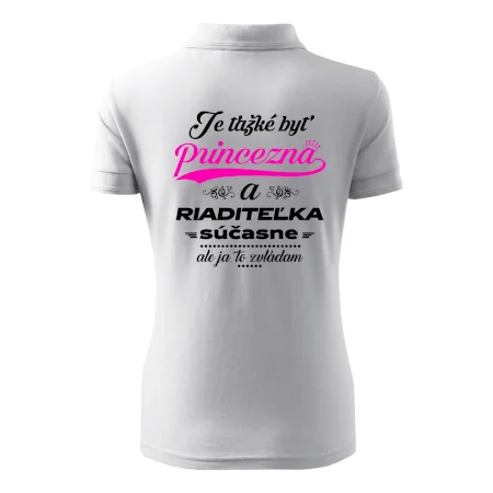 Je ťažké byť princezná riaditeľka