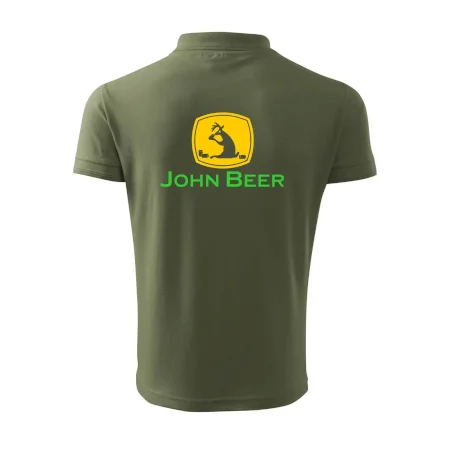John Beer jeleň s pivom