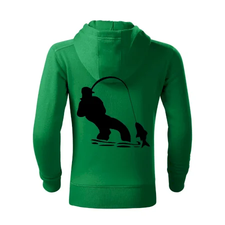 Rybár ťahajúce rybu