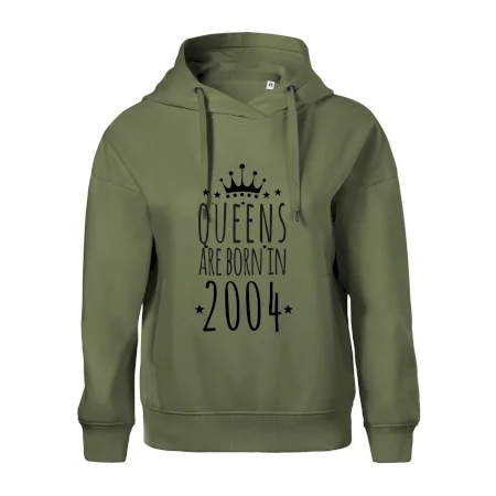 Queens are born in 2004