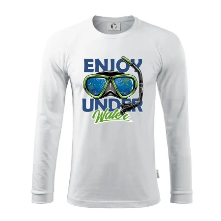Enjoy Under Water