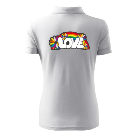 Love s dúhou v pozadí