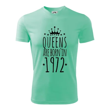 Queens are born in 1972