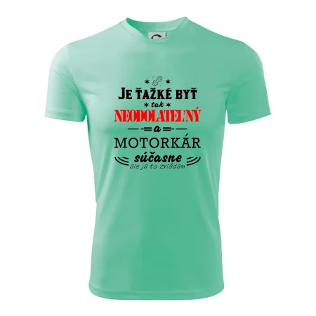 Neodolateľný motorkár