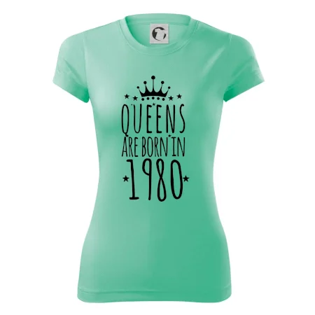 Queens are born in 1980