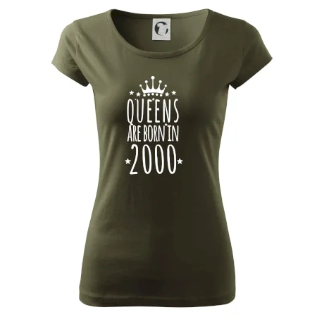 Queens are born in 2000