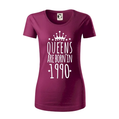 Queens are born in 1990