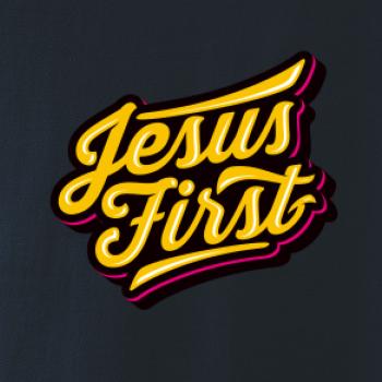Jesus first žltý nápis