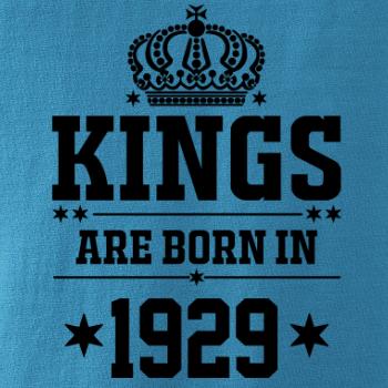 Kings are born in 1929