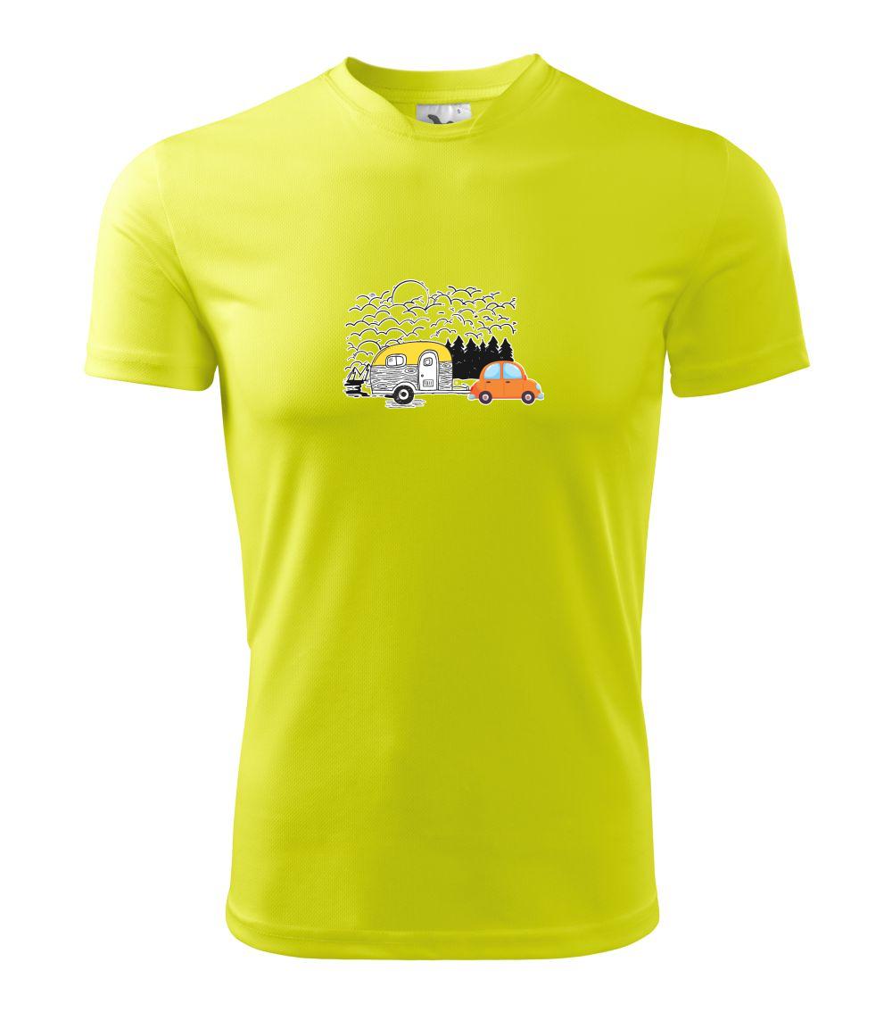 S karavanom v lese S karavanom v lese