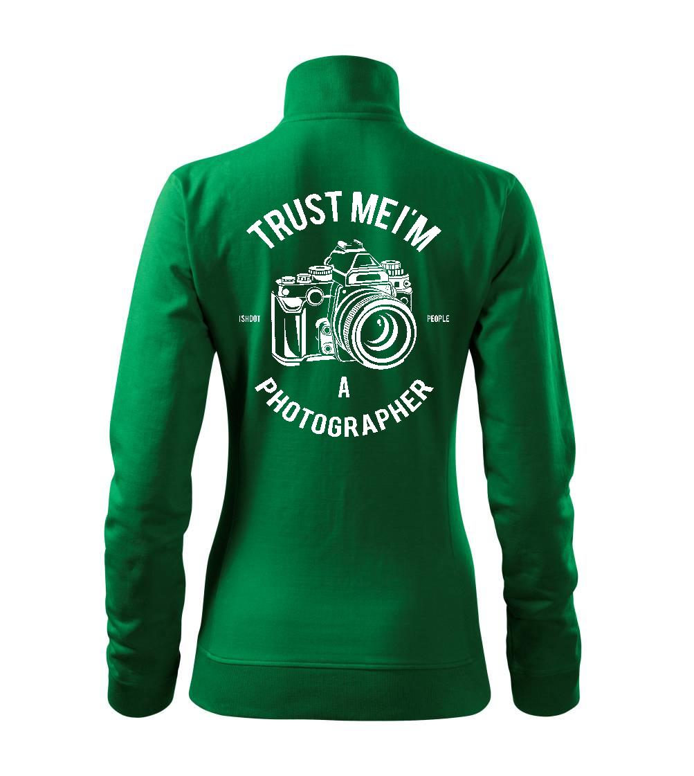 Trust me Photographer Trust me Photographer