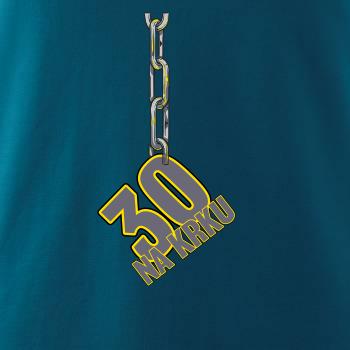 30 rokov na krku reťaz