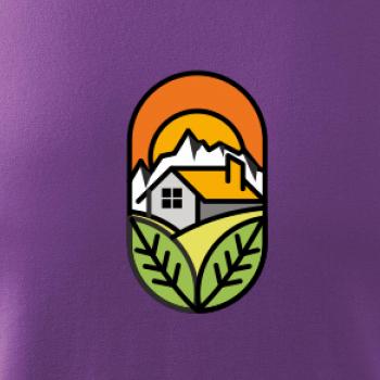 Chalupa pri západe slnka