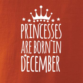 Princesses are born in December