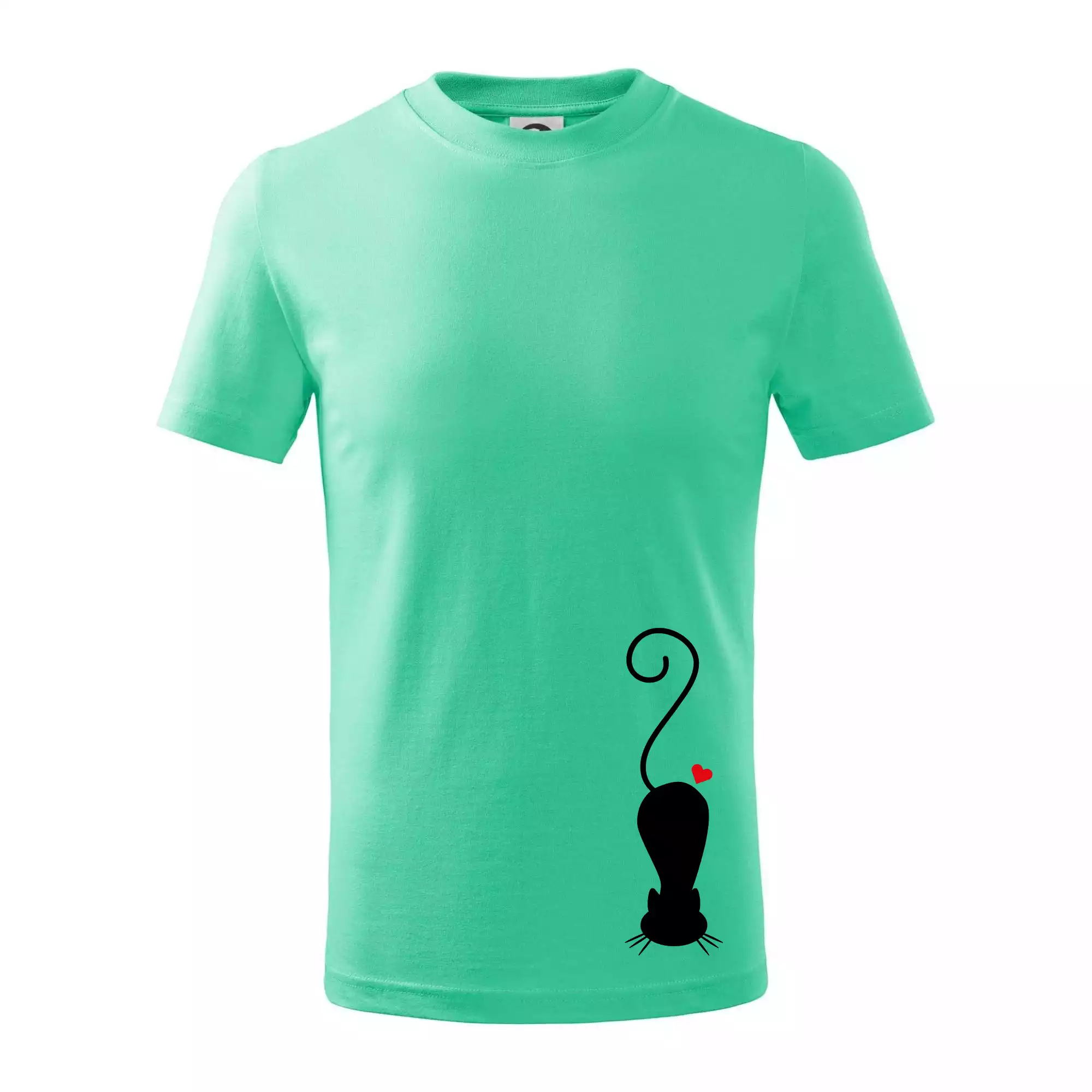 Zamilovaná kočka ležící