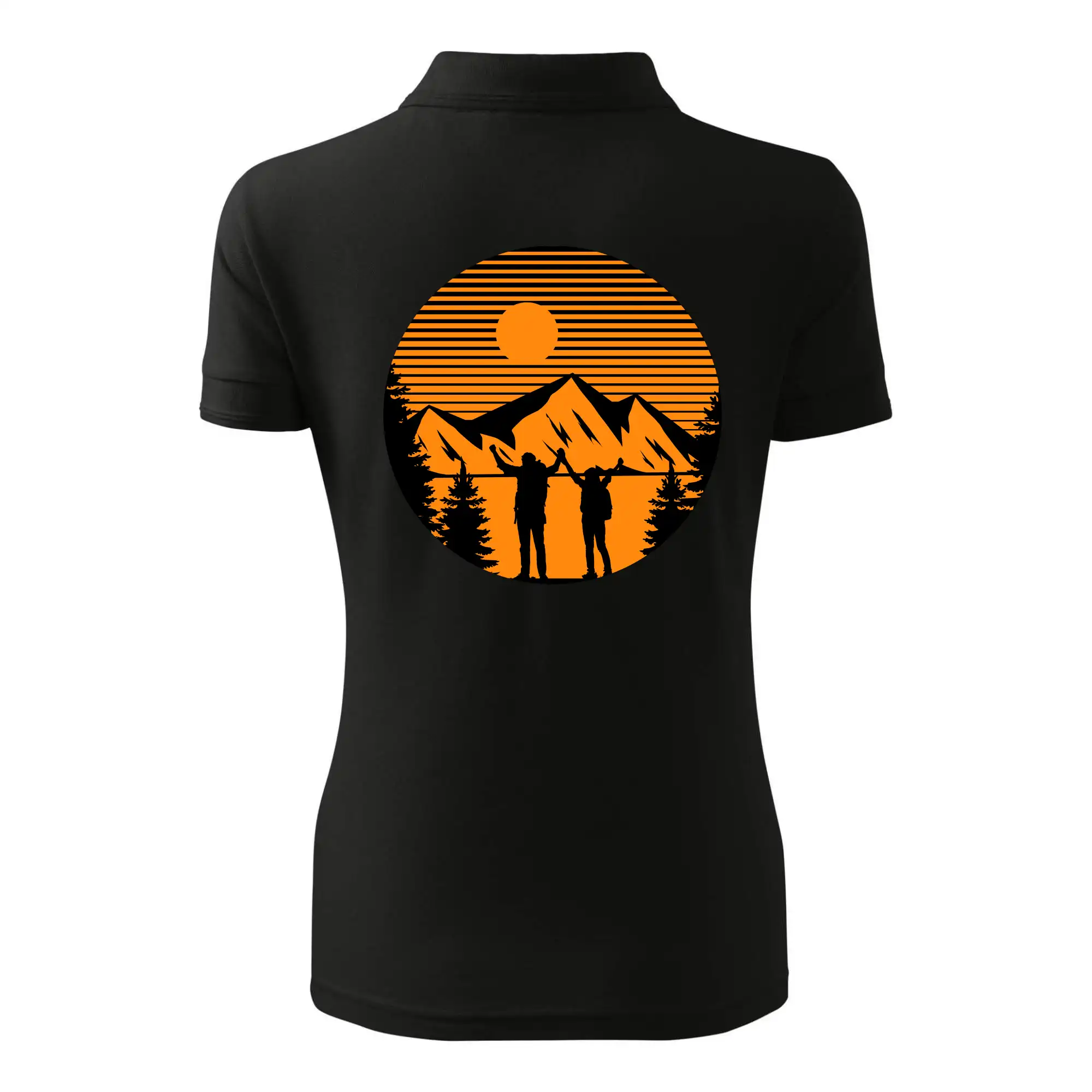 Pár na výletě na horách