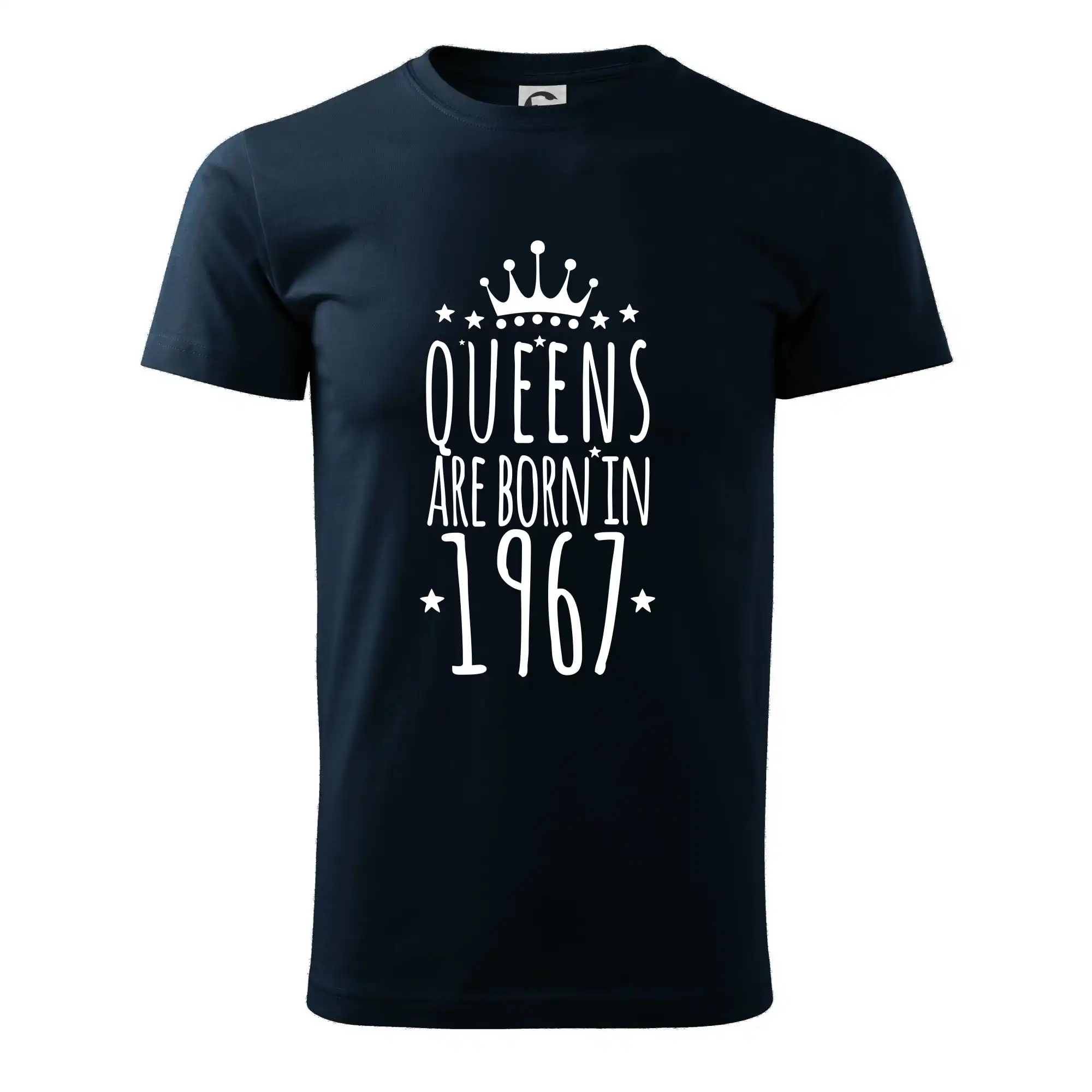 Queens are born in 1967