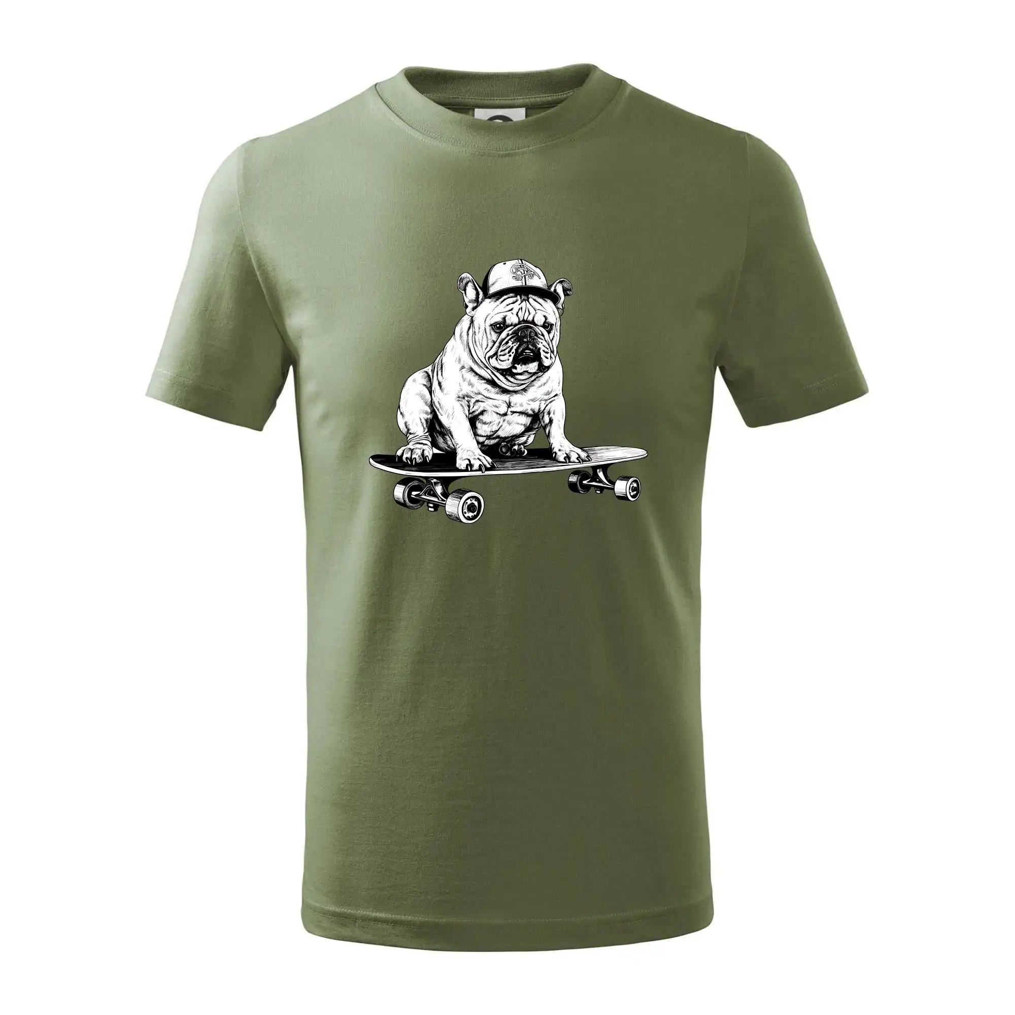 Černobílý buldok na skateboardu