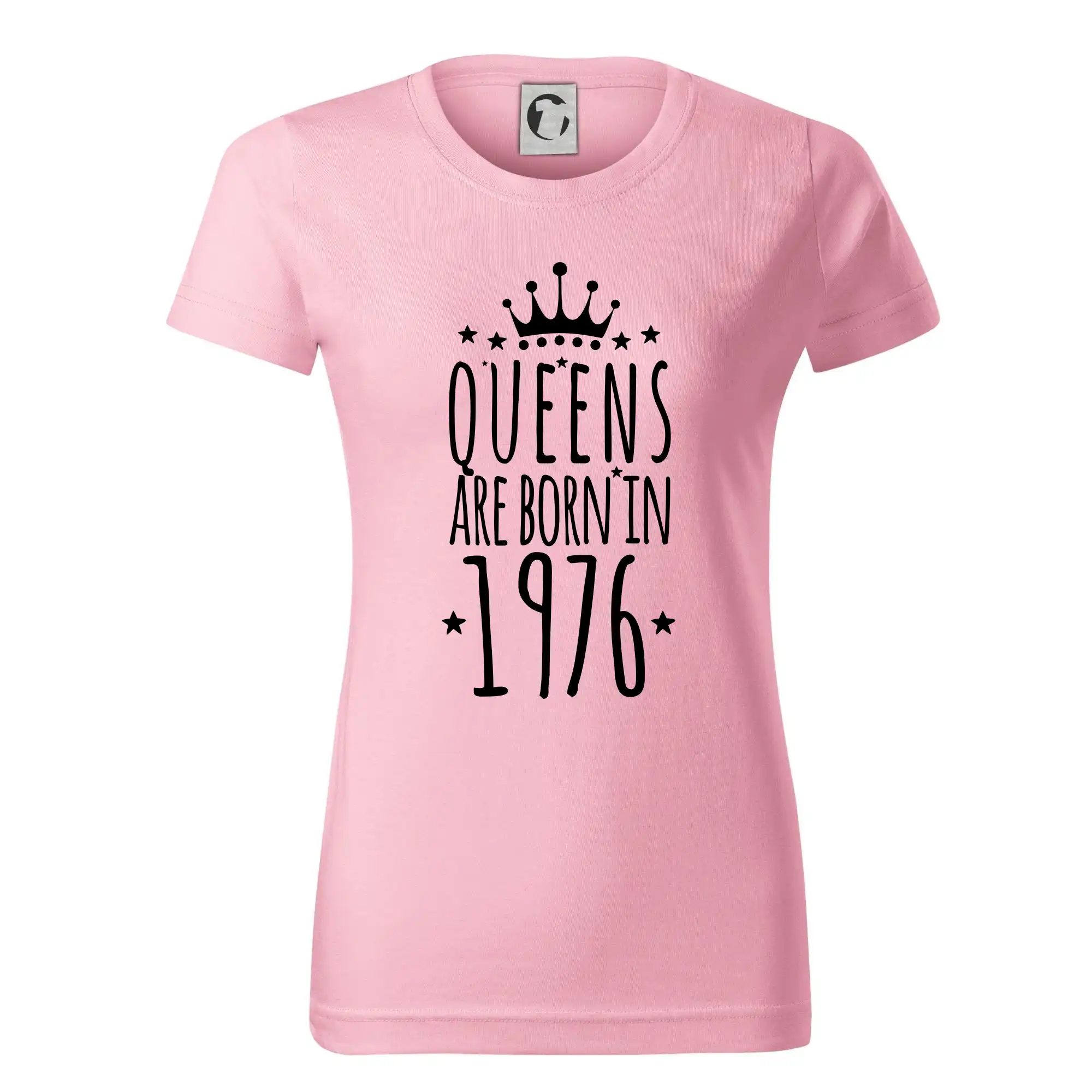 Queens are born in 1976