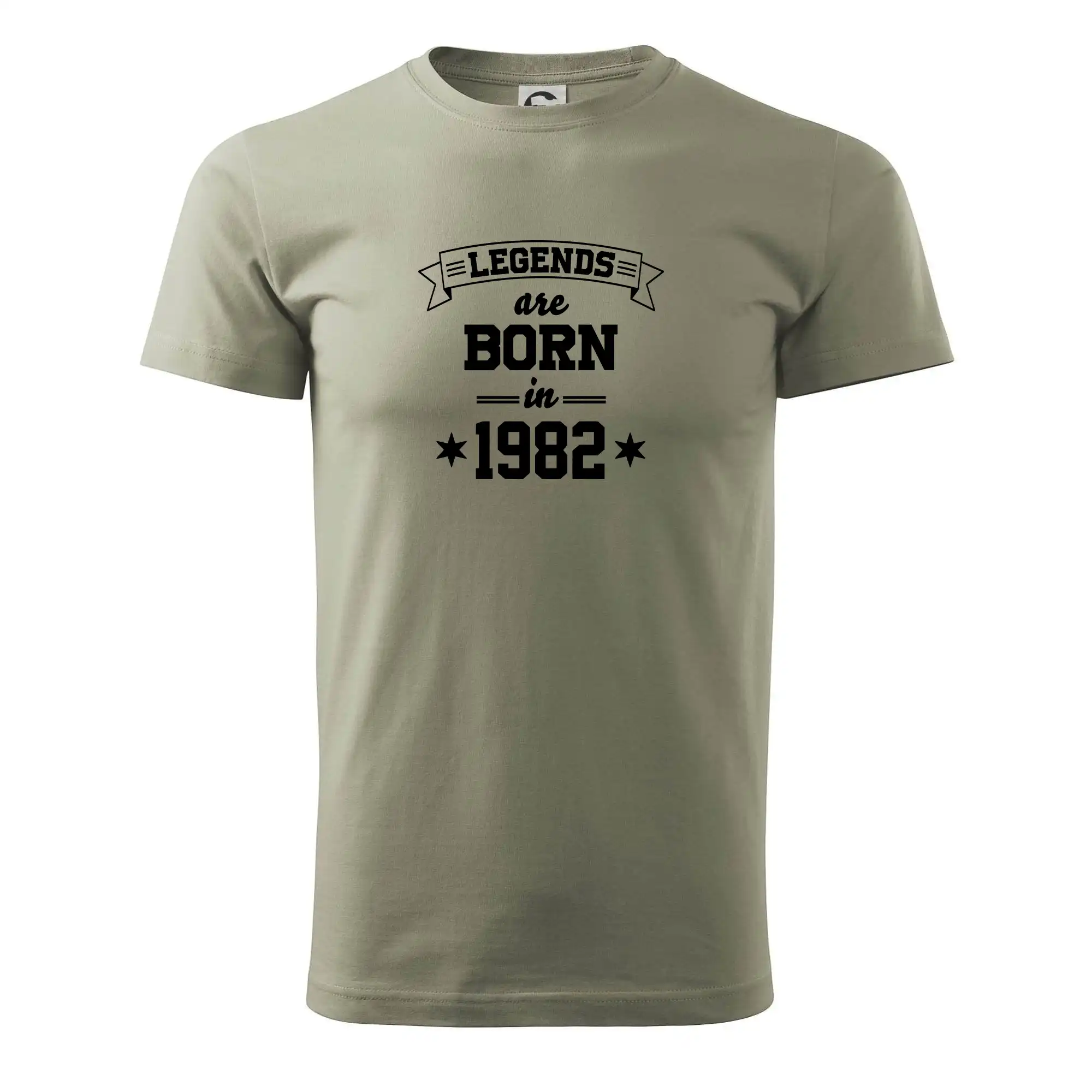 Trička s ročníkom 1982 - Legends are born in 1982 - Pánske tričko nižšej gramáže