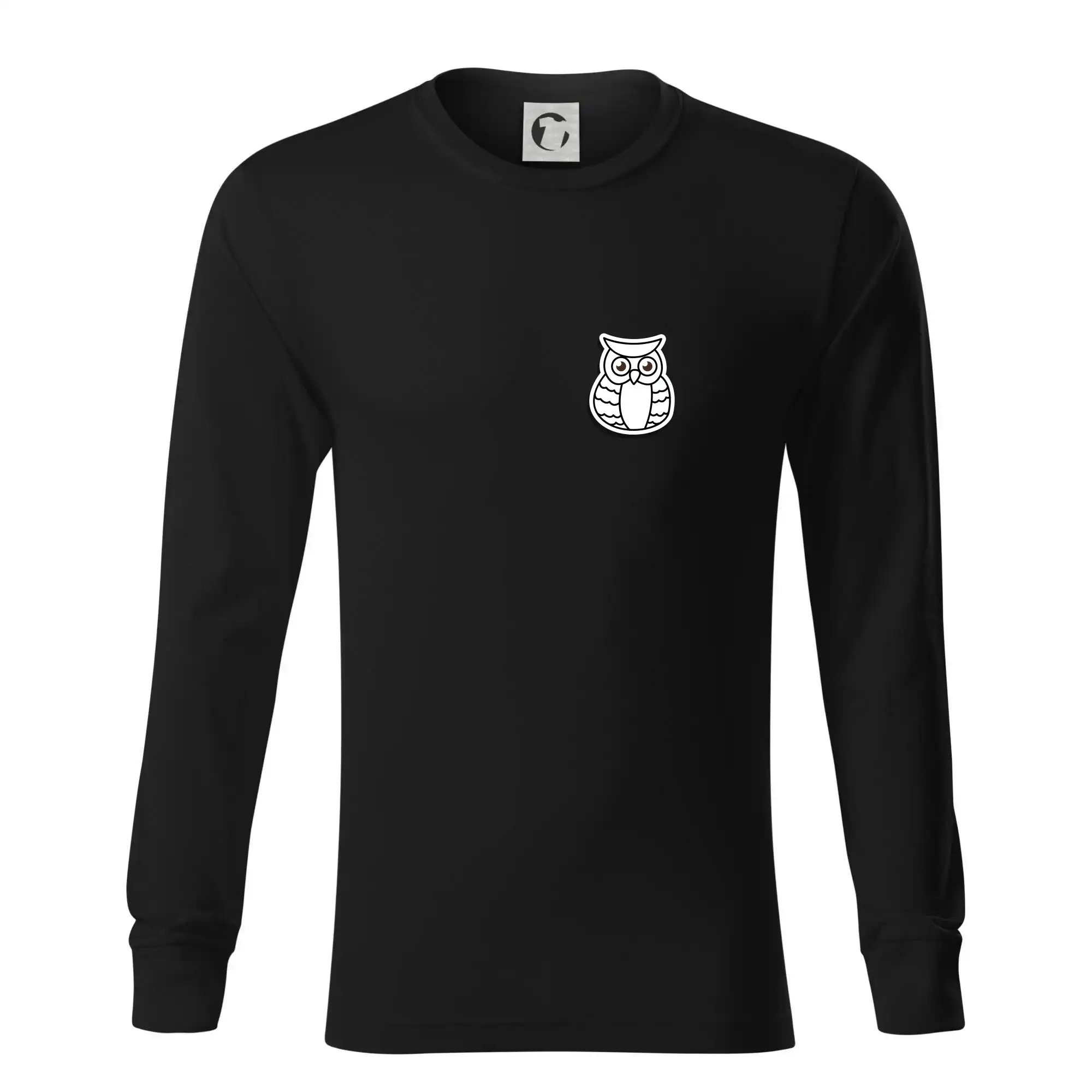 Sova kreslená na prsu