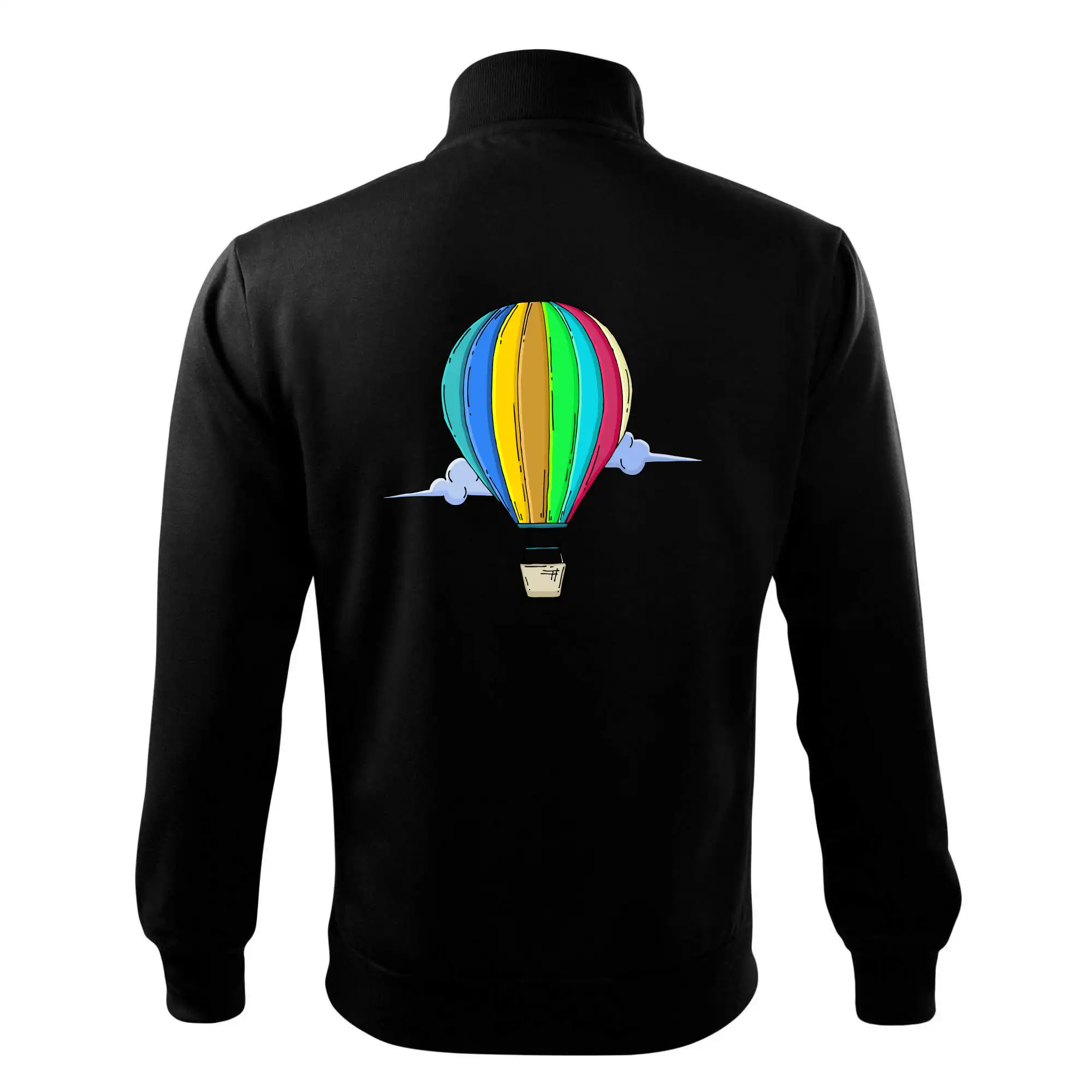 Horkovzdušný balon v oblacích