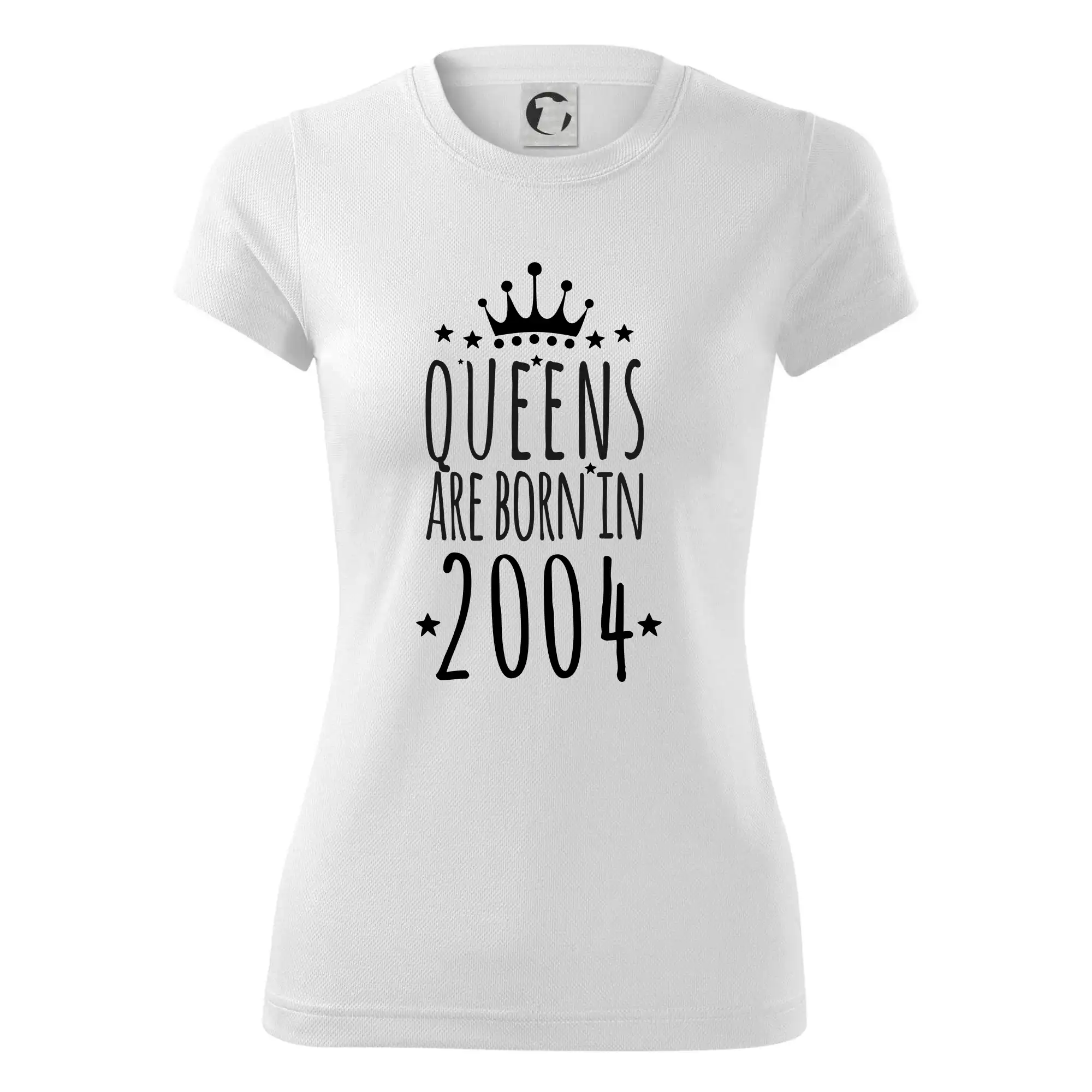 Queens are born in 2004