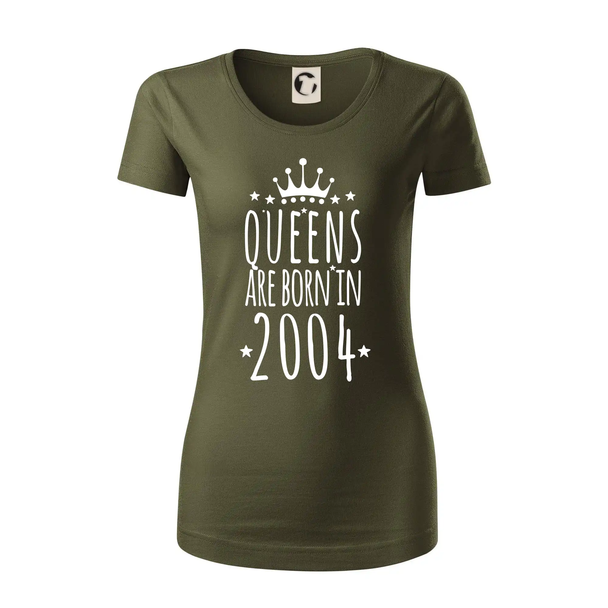 Queens are born in 2004